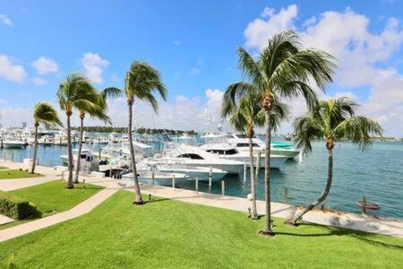 The Buccaneer Condos And Marina West Palm Beach Kültér fotó